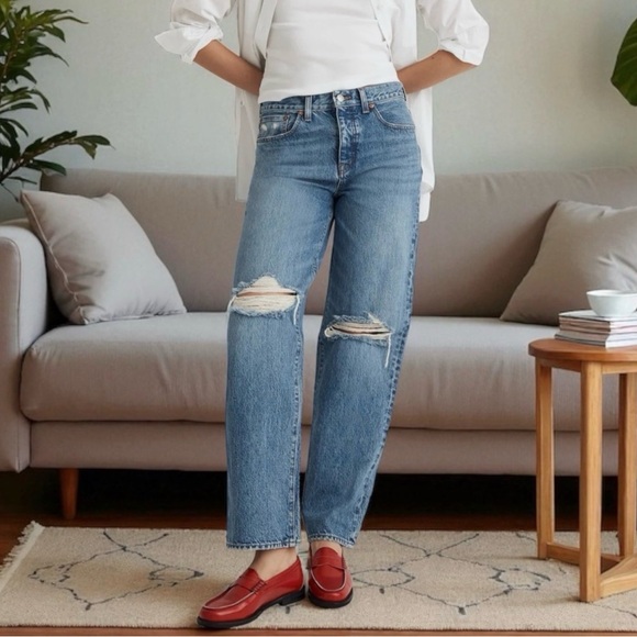 Madewell Denim - MADEWELL Low Slung Straight Jean in Belrose Wash 27